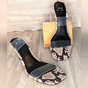 Marc Fisher LTD Guadia Heeled Snakeskin Slide, 6